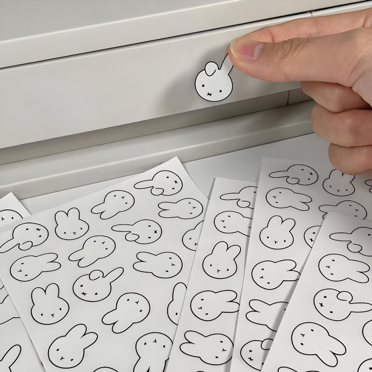 Kawaii 애니메이션 Miffy 토끼 워터 컵 스티커 - Gaming Accessories Cute 리뷰 및 가격